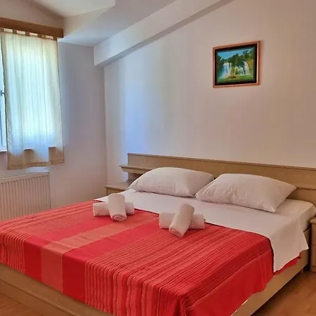 Apartment Saric Dugi Rat