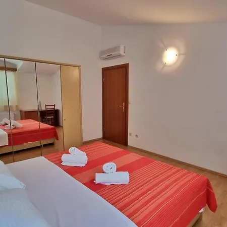 Apartment Saric Dugi Rat